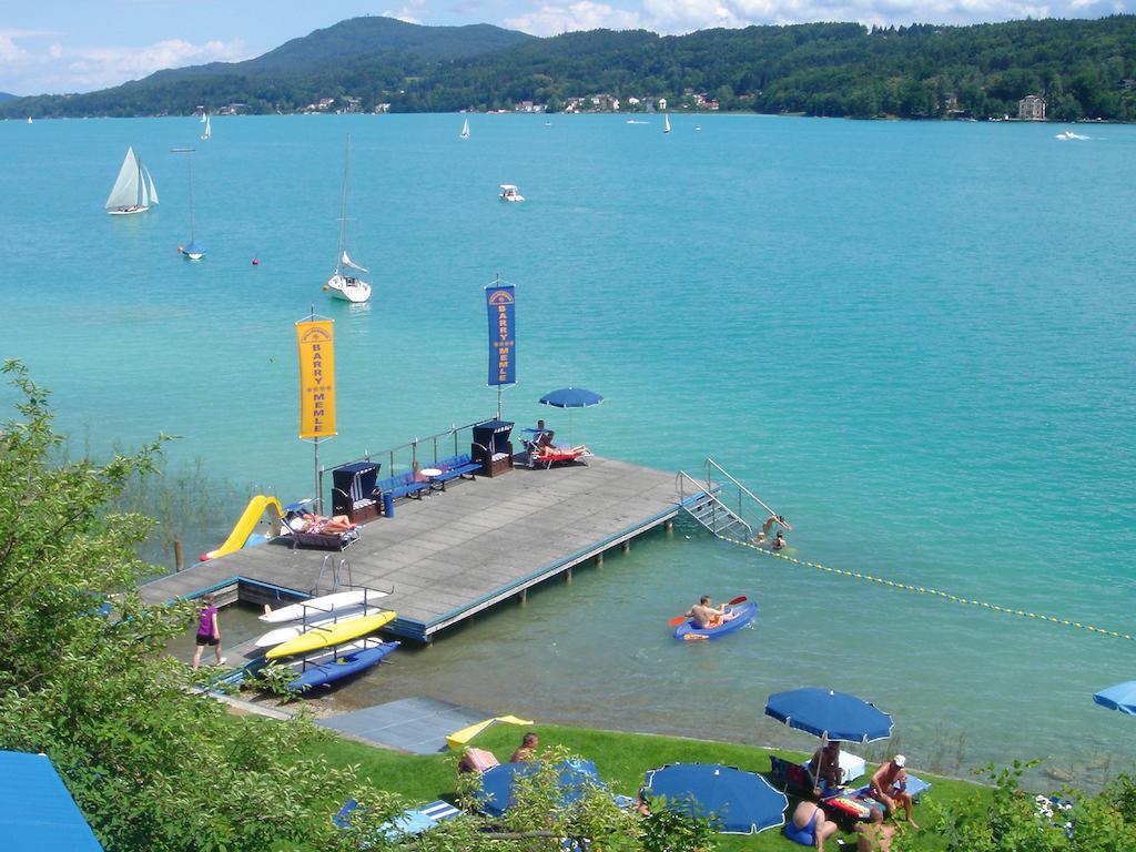 Barry Memle Directly At The Lake Velden am Wörthersee Exterior photo