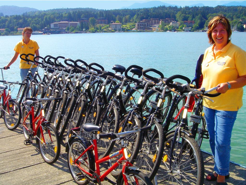 Barry Memle Directly At The Lake Velden am Wörthersee Exterior photo